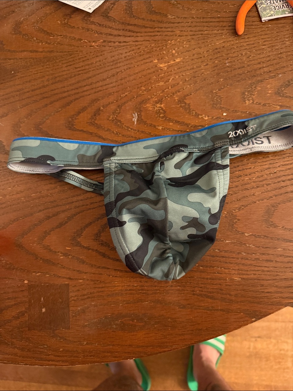 Men's 2xist camo thong